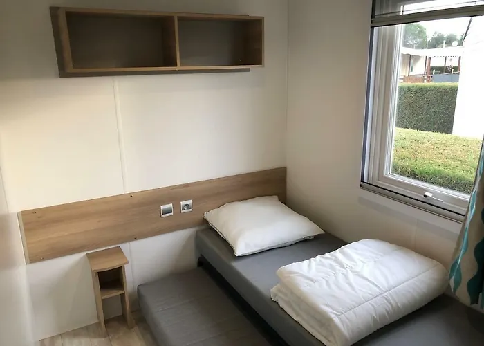 Mobil 4* Lac Des Reves *